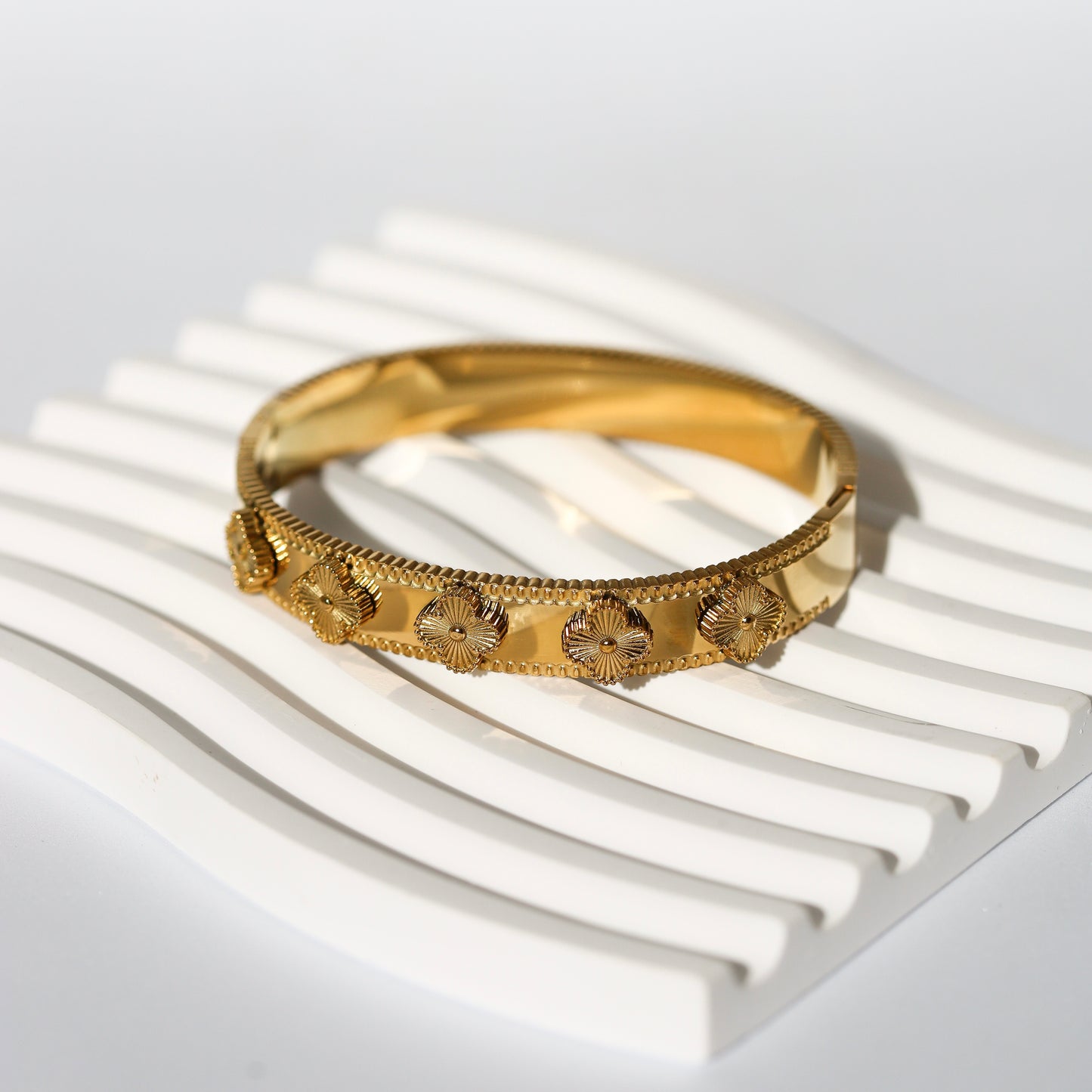 Tyla Flower Bangle