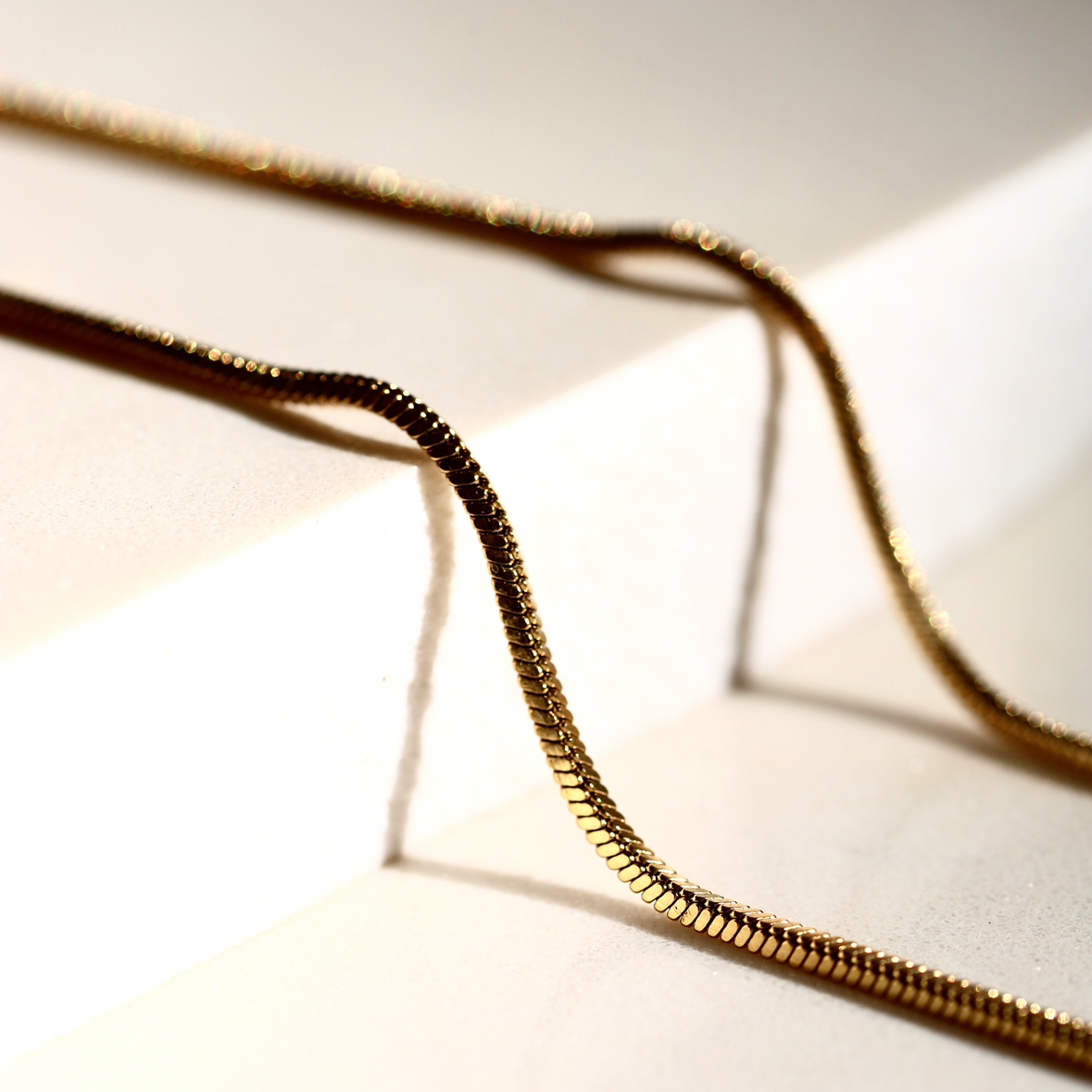 Ellie Square Herringbone Necklace