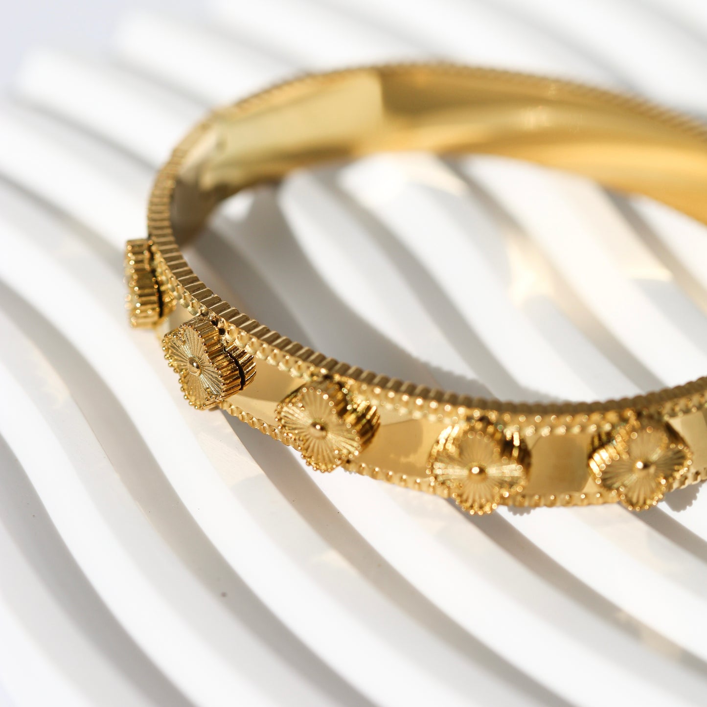 Tyla Flower Bangle