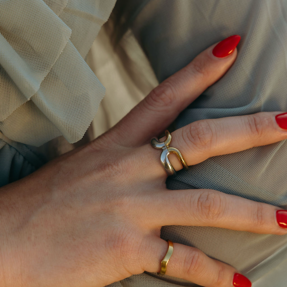 Ella Mixed Metal Ring