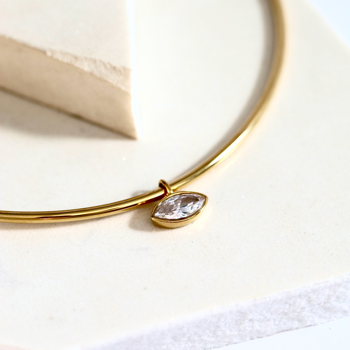 Cleo Collar Necklace