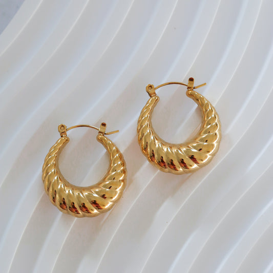 Ava Croissant Chunky Hoops