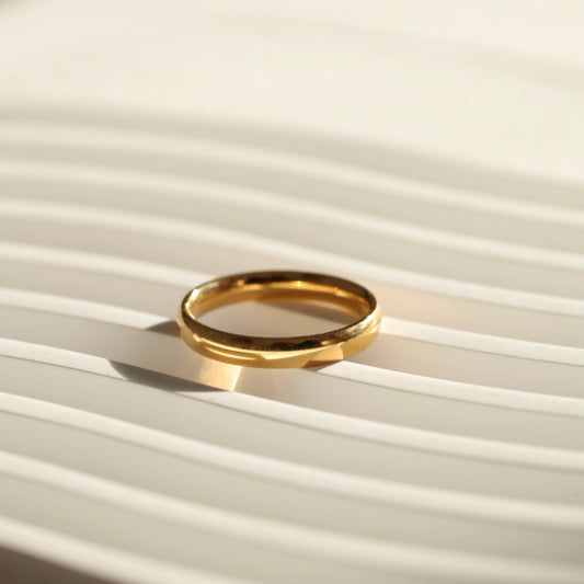 Plain Gold Ring