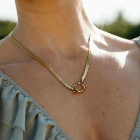 Leo Herringbone O Link